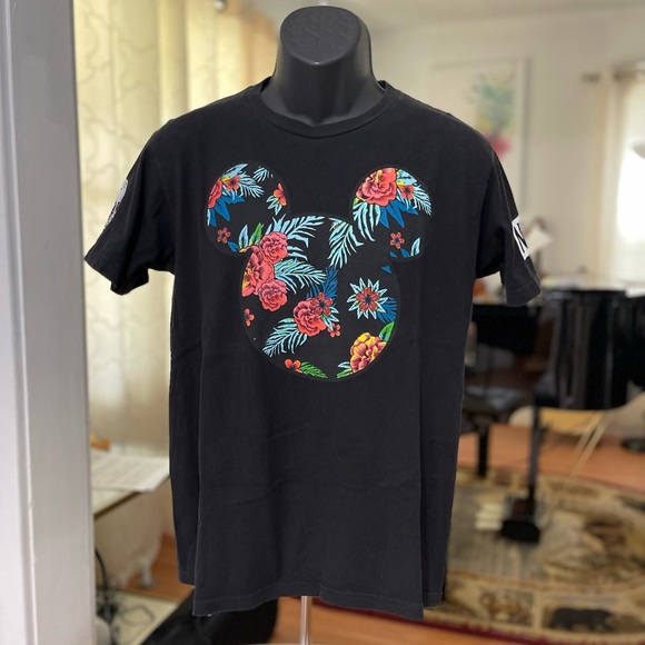 EUC Men’s Size Medium Neff X Disney Limited Edition Cotton Tee In Black/Floral - Picture 6 of 11